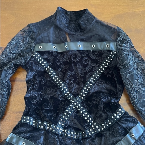 Spirit Halloween | Angel Of Darkness girls costume - Picture 3 of 12